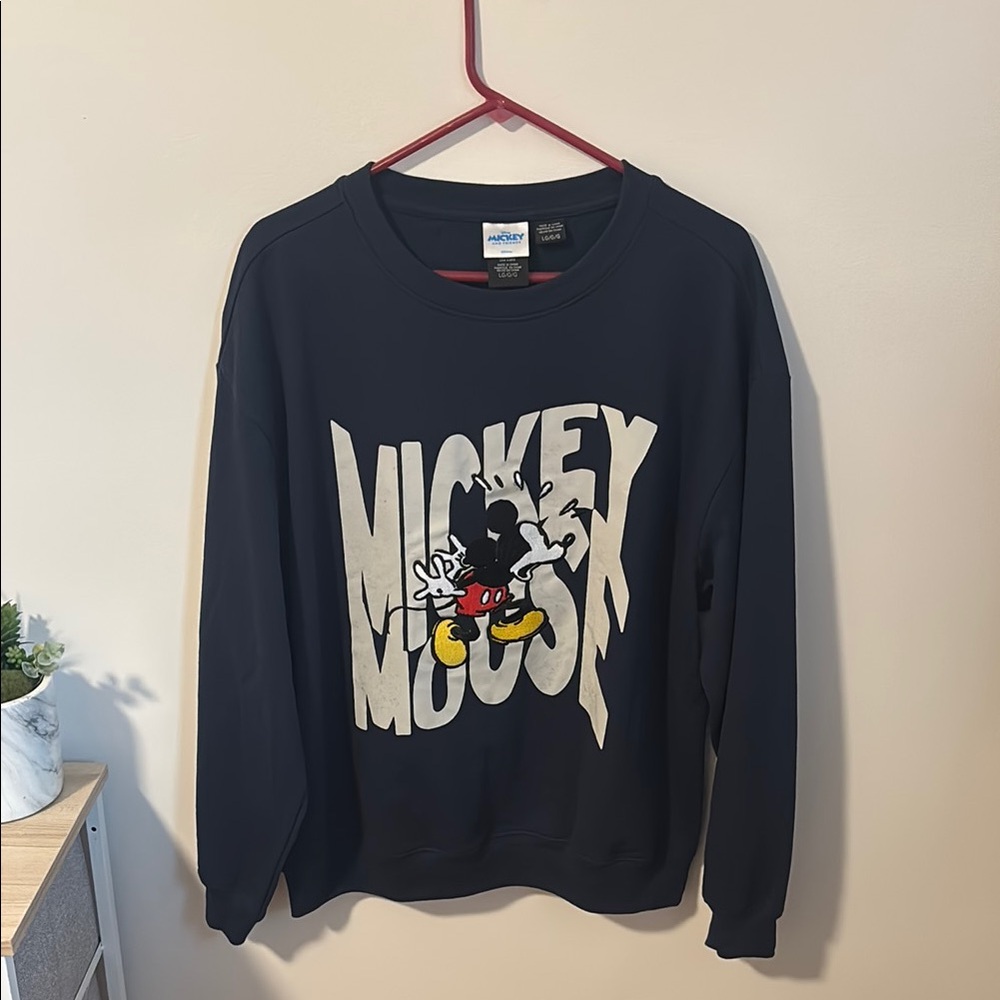 Mickey Mouse Crewneck Sweater ♥️🐭 - Women’s Large